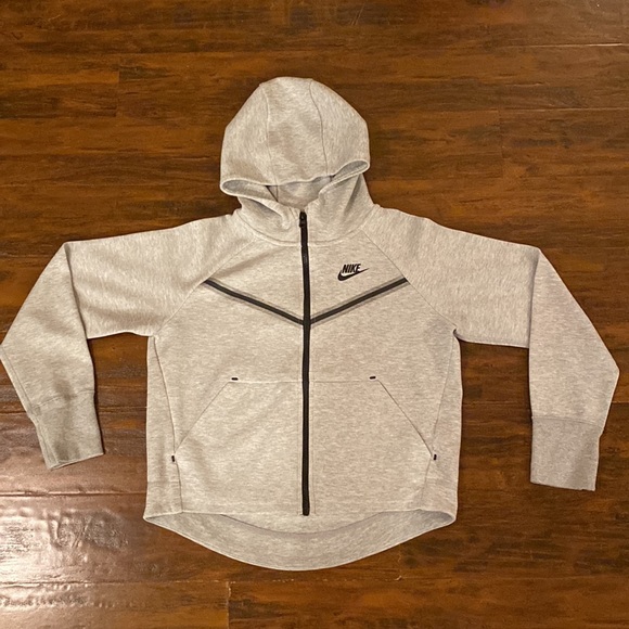 Nike Tech Grey Hoodie & Jogger Set Youth Large - Picture 3 of 11